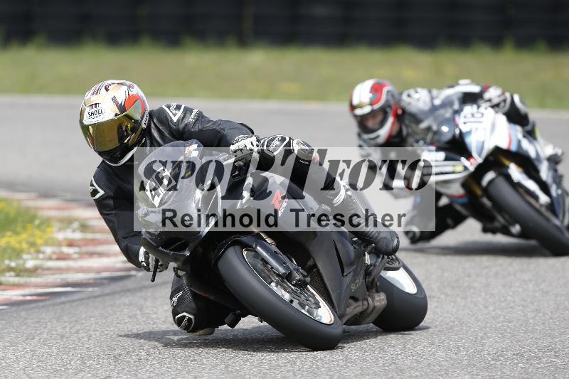 /37 28.07.2025 Dunlop Ride und Test Day ADR/Trackday Erfahren gelb Trackday schnell  rot/46